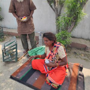 Help People on the roadside - Venerate Foundation #veneratefoundation